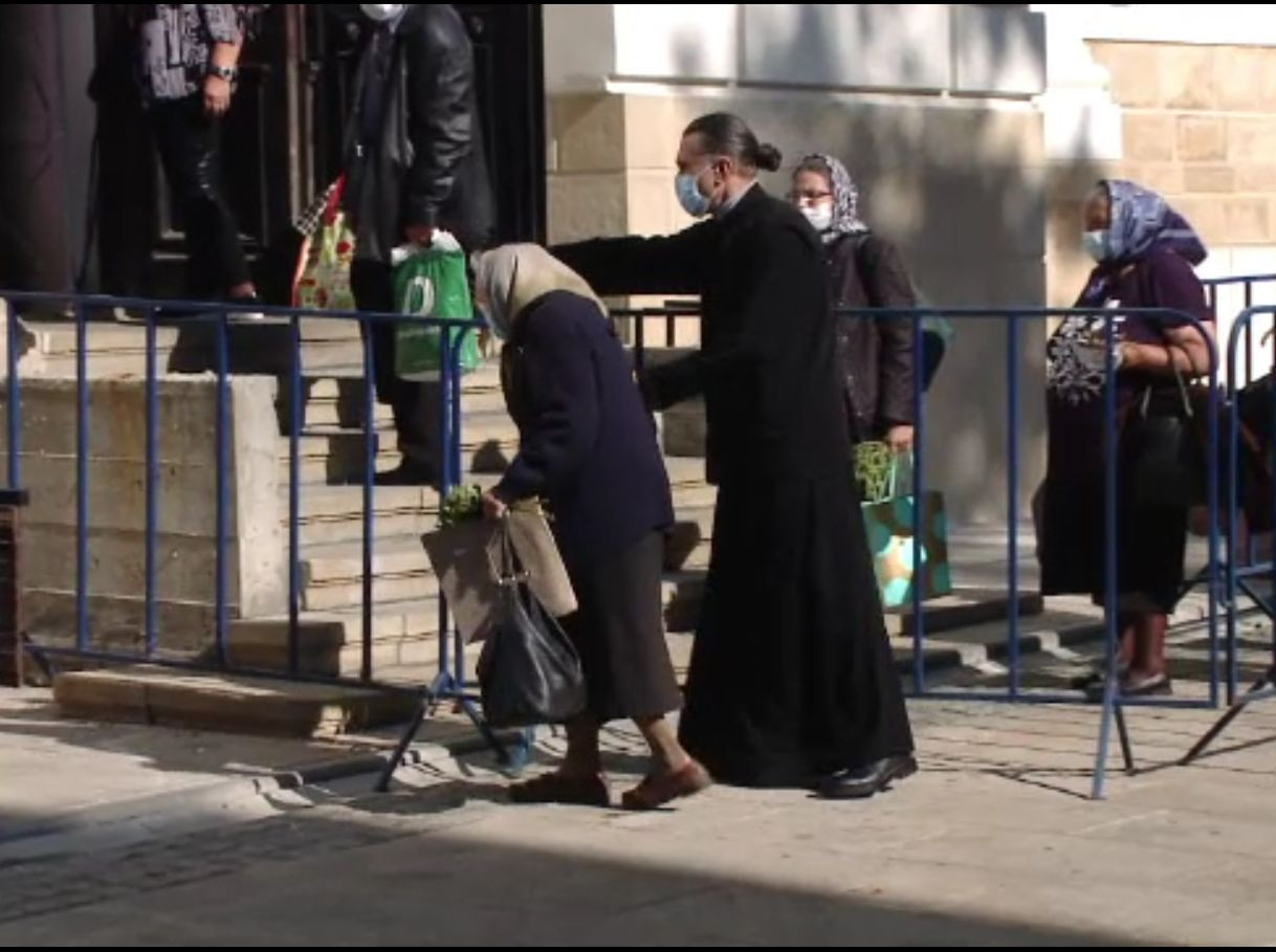 Primarul din Iaşi, Mihai Chirica, anunţă că pelerinajul religios de Sfânta Parascheva va avea loc