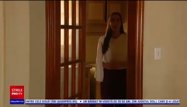 Sumă uriașă găsită de un bărbat în casa pe care abia o cumpărase. Ce a făcut cu banii