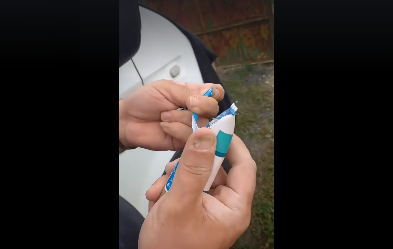 VIDEO. Dezinfectant ambalat în tuburi de cremă pentru picioare. Care este explicația producătorului