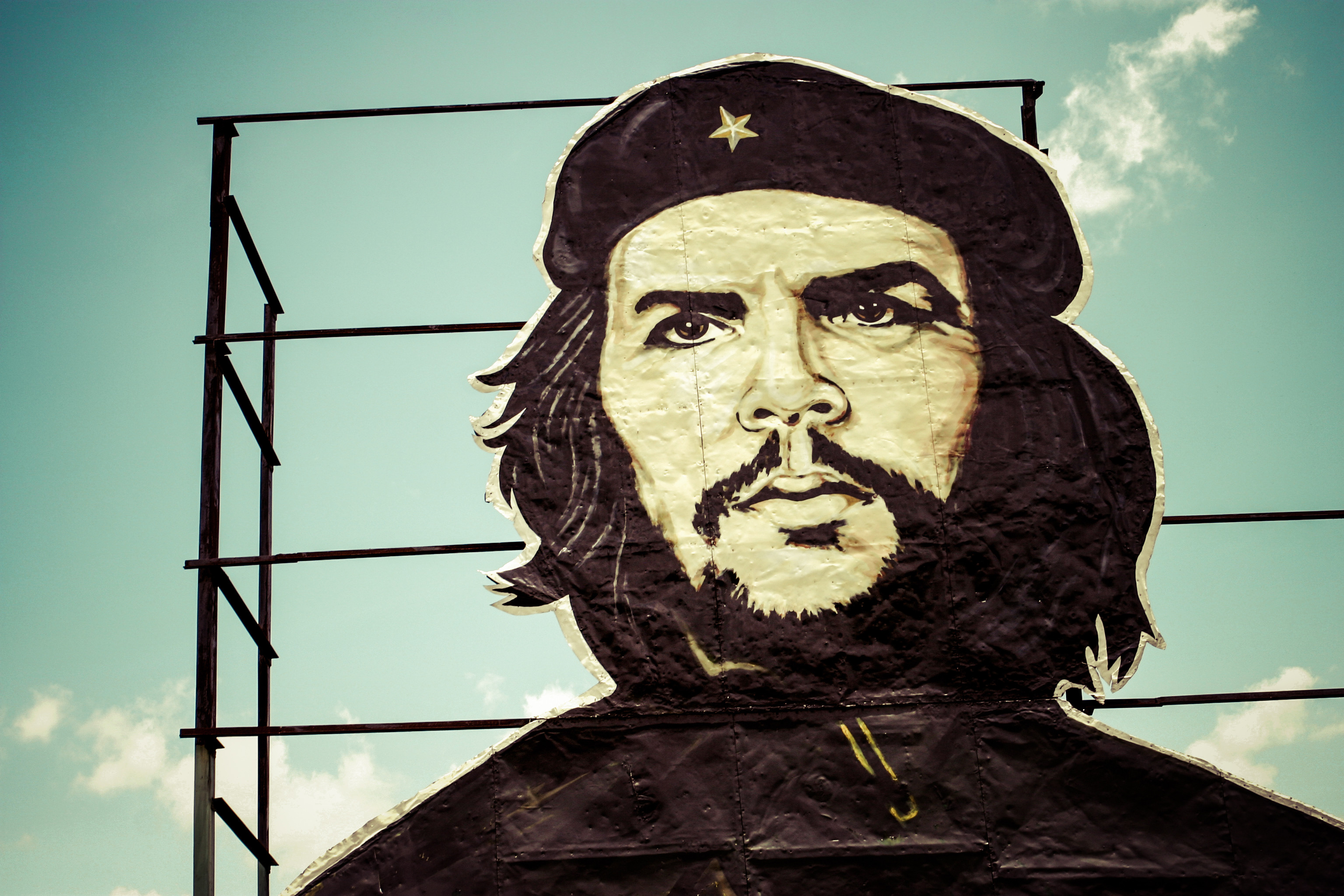 Documente desecretizate despre Che Guevara. Ce se credea în Statele Unite despre moartea lui
