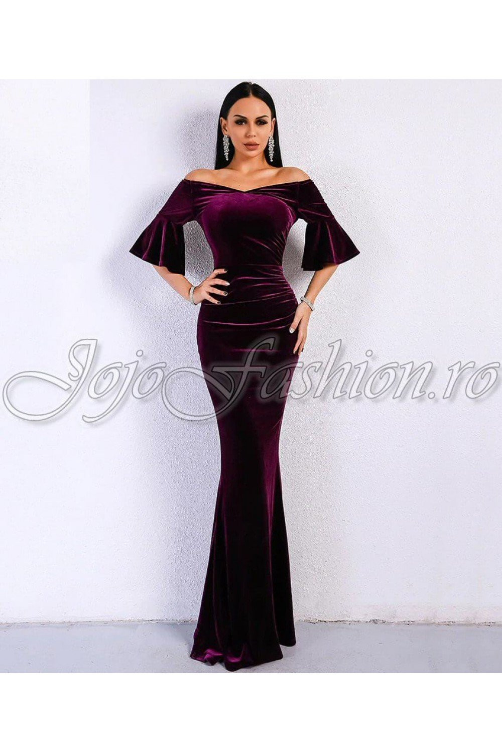Rochie_de_ocazie_eleganta_lunga_din_catifea_mov_Angie