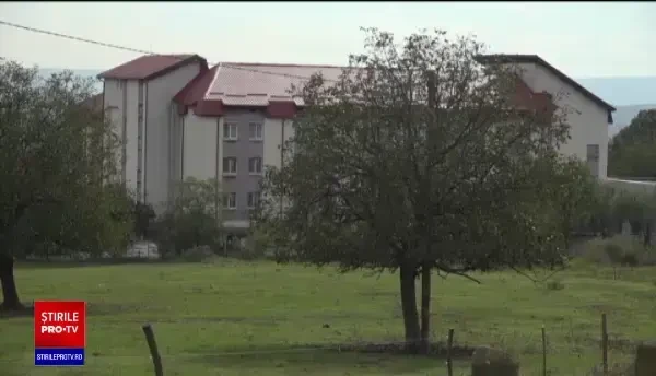 Focar de COVID-19 în Alba. Un centru de recuperare neuropsihiatrică a înregistrat peste 120 de cazuri