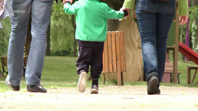 Copii oferiți spre adopție, prezenți în sistem cu diagnostice grave fictive, pentru a nu fi adoptați. Anchetă de amploare