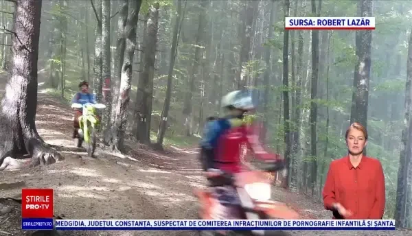 Tot mai mulți turiști se plâng din cauza motocicliștilor care circulă ilegal pe poteci. Cât de mare e amenda