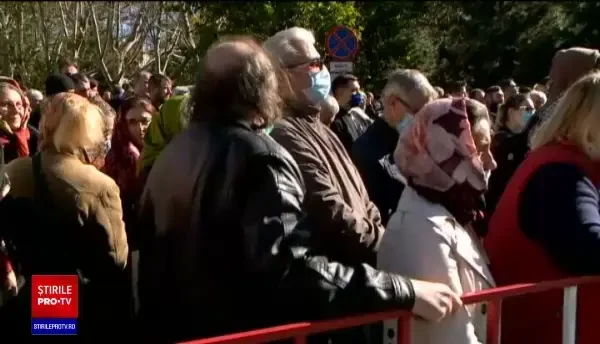 De ce s-a renunțat la restricțiile impuse pentru pelerinajul de Sfânta Parascheva. Răspunsul dat de autorități