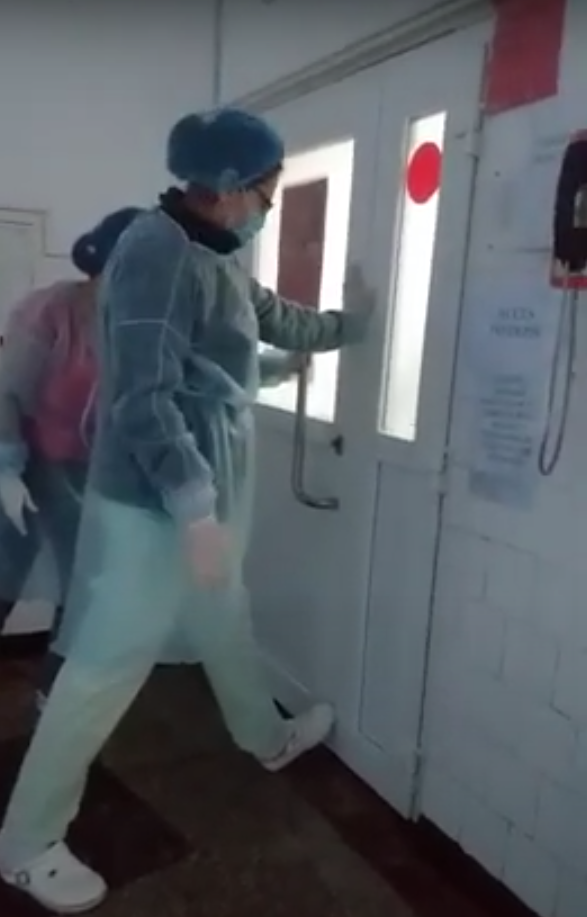 Un fost primar din Teleorman a fugit din spital, cu scandal, deși avea Covid-19. VIDEO