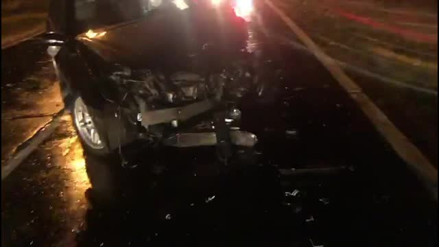 Accident pe un drum național din Dâmbovița. Un șofer a pătruns pe sensul opus de mers