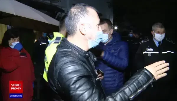 Un pacient de 50 de ani, fără comorbidități, a murit de Covid-19, în Cluj-Napoca. „Pleura de pe plămâni a explodat”