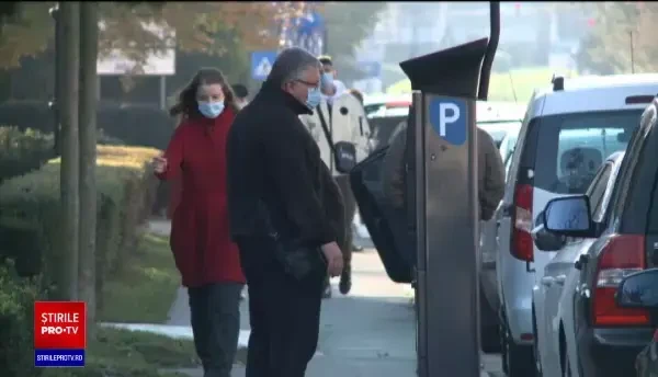 Cluj Napoca a intrat în scenariul roșu, dar unii oameni tot nu poartă mască. ”Am fost alertată, dar îmi aburesc ochelarii”