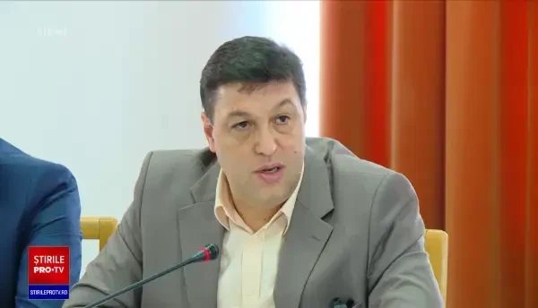 Alegeri parlamentare. Joi a fost ultima zi în care s-au depus candidaturile. Ce lideri se află pe liste