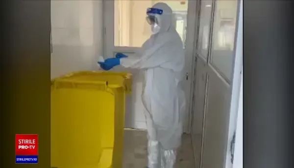 Cum fac față medicii valului de cazuri. ”Primul lucru pe care l-a spus când am extubat-o a fost ”domnul doctor, te iubesc!”