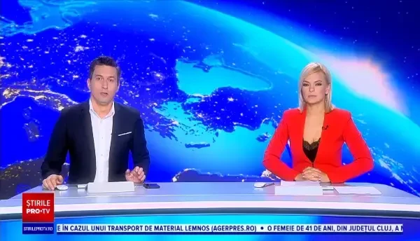 Un şofer de 28 de ani s-a răsturnat cu maşina în apă după ce a încercat să facă drifturi pe şosea