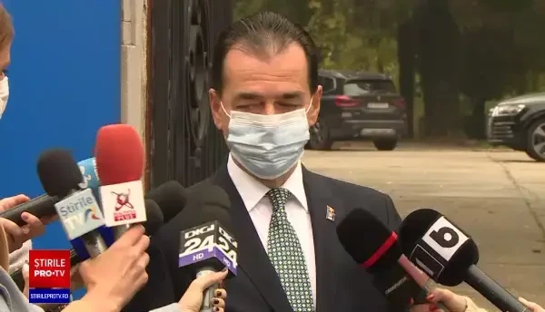 DOCUMENT. În ce condiții se poate renunța la mască în aer liber. Decizia CNSU