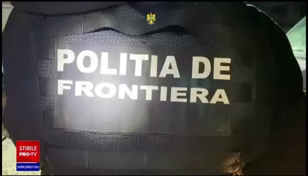 Un sfert de tonă de pietre semiprețioase, descoperite la granița cu Ucraina după o urmărire ca-n filme. Cât valorează