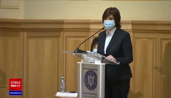 Monica Anisie: "Vin tot mai des semnale că profesorii refuză să predea online”. Un milion de elevi învață deja de acasă