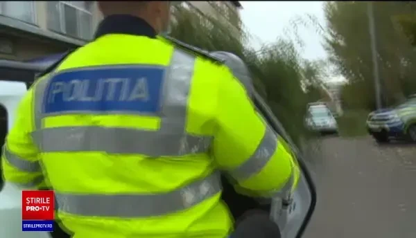 Tânăr prins la volan drogat și fără permis, pentru a patra oară. Acasă are 2 copii mici