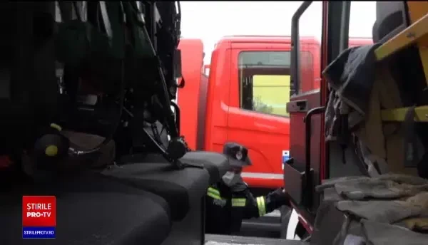 Cum poți deveni pompier. Zeci de posturi pot fi ocupate fără concurs