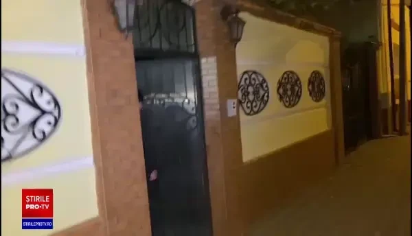 Adrian Mititelu, condamnat la 3 ani de închisoare. Momentul în care a fost ridicat de polițiști