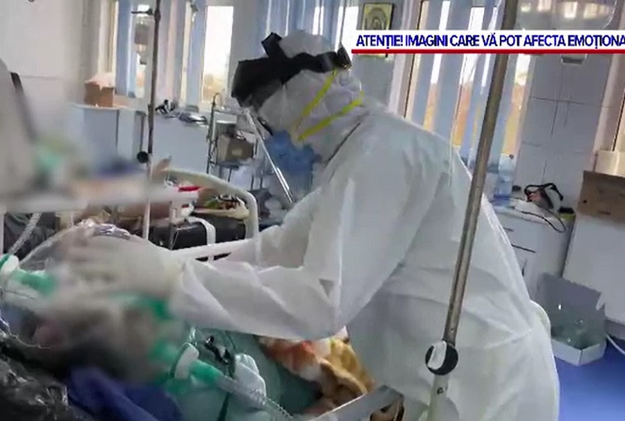 Toma, pacientul care mărturisea că nu poate respira nici cu masca de oxigen, a murit. Mesajul emoționant al fiicei sale