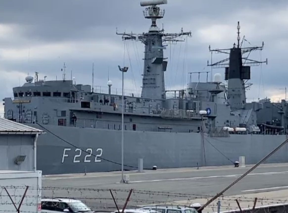 Marinarii români de pe fregata „Regina Maria” au revenit în țară. 110 dintre ei au COVID-19