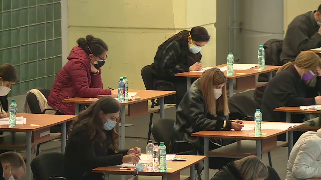 Mii de absolvenţi de Medicină, Medicina dentară şi Farmacie au susţinut rezidenţiatul