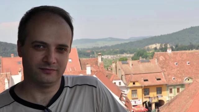 Medicul Cătălin Denciu, rănit în incendiul de la Piatra Neamț când salva pacienți, inclus de belgieni între eroii anului 2020