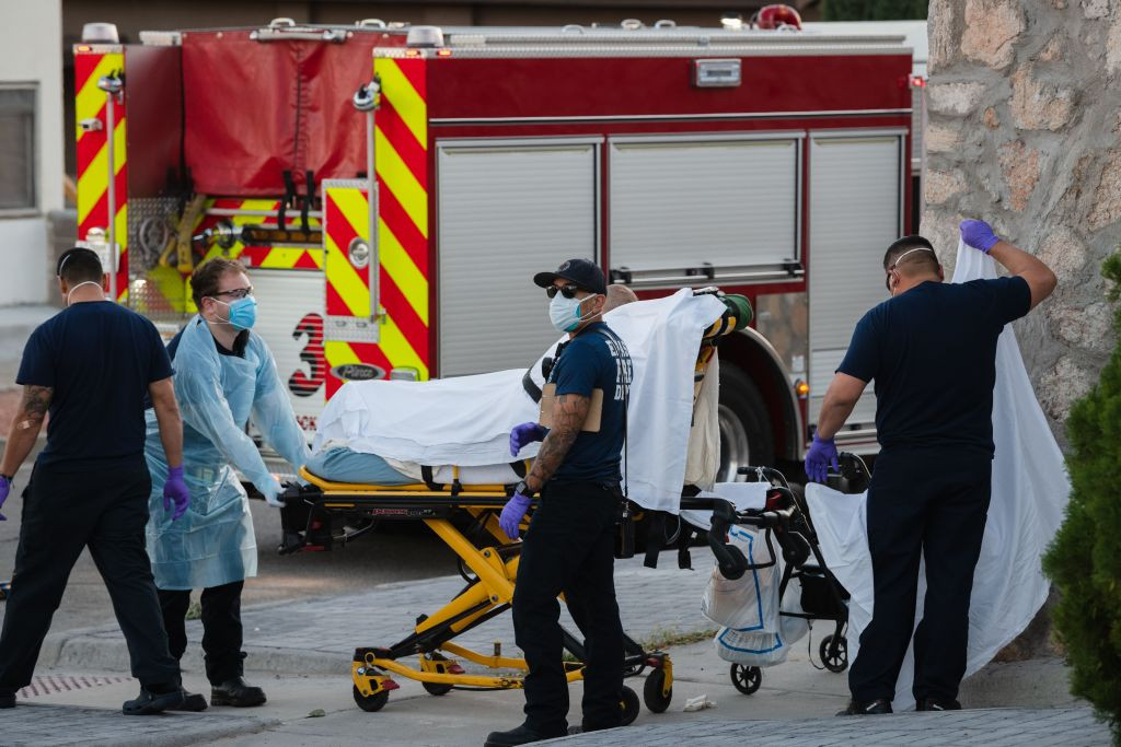 O asistentă medicală dezvăluie, în lacrimi, condițiile din salonul unde pacienții cu Covid sunt trimiși "să moară"