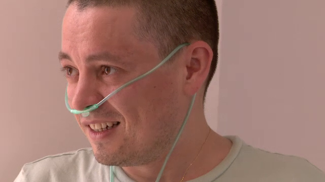 A murit Ionuț Anghel, tânărul care de doi ani aștepta un transplant de plămâni