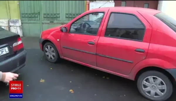 Doi orădeni au reușit să fure peste 20.000 de lei din 7 mașini, copiind semnalul cheilor