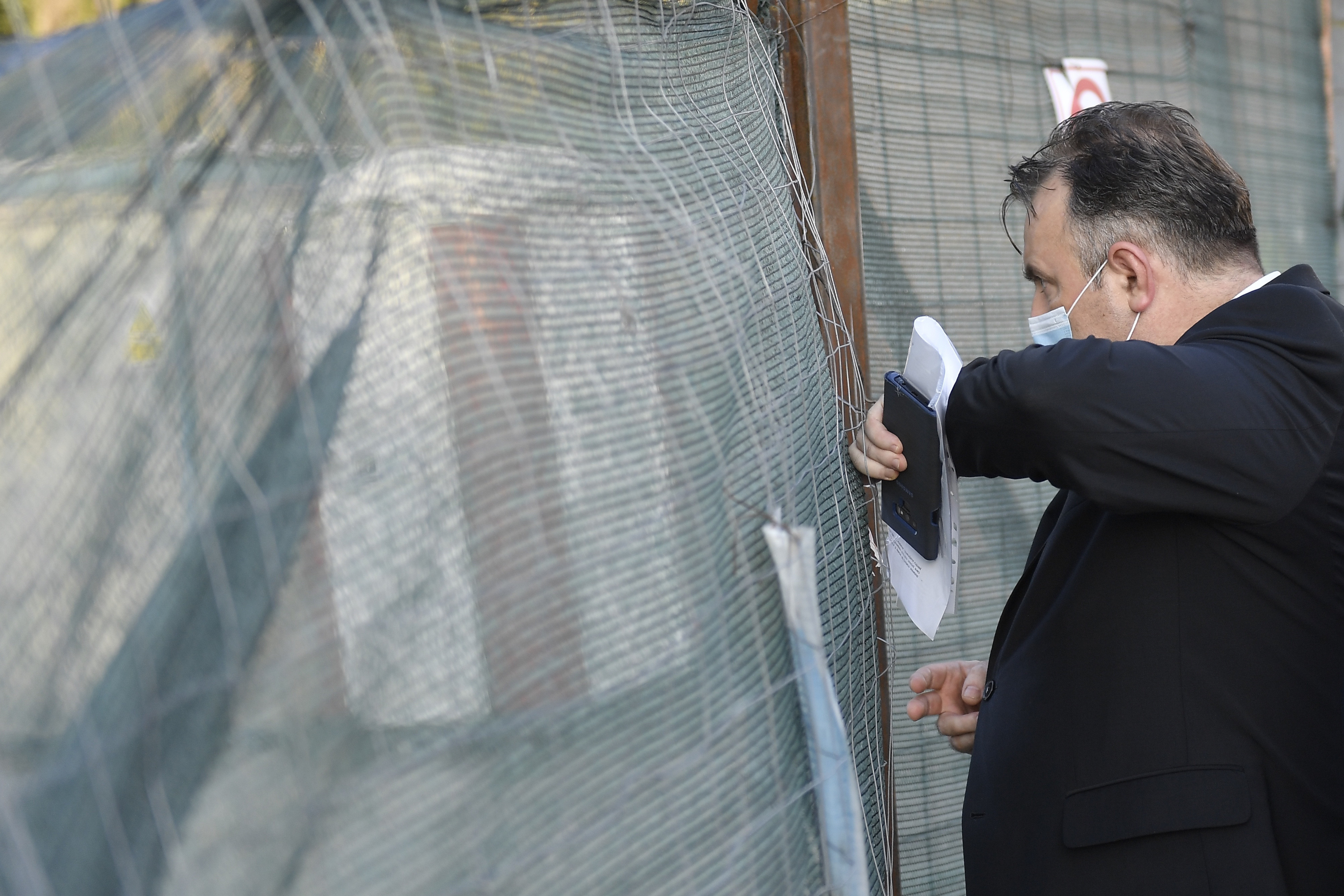 Nelu Tătaru: În 7 până la 21 de zile vom operaţionaliza 280 de paturi la terapie intensivă