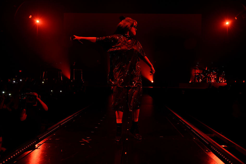 iLikeIT. Cum reușesc artiștii internaționali să spargă barierele impuse de pandemie