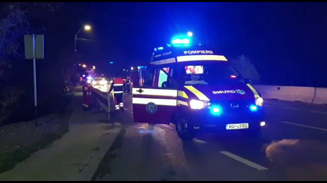 Un bărbat de 67 de ani a murit, după ce a fost lovit de un TIR în timp ce traversa strada