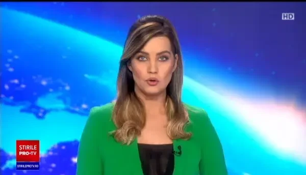 Femeie de 65 de ani, ucisă într-o scară de bloc din Brașov. Ce au descoperit legiștii la autopsie