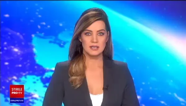 Tânără, lovită cu bestialitate de un băiat de 16 ani chiar în faţa unei camere de supraveghere