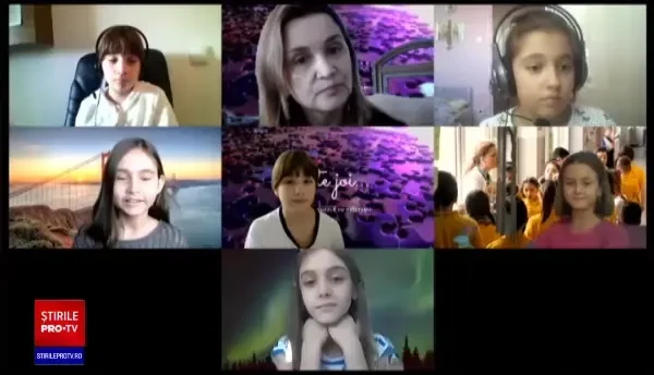 Școala online a dus la un nou fenomen în rândul elevilor. Unii își jignesc și umilesc colegii