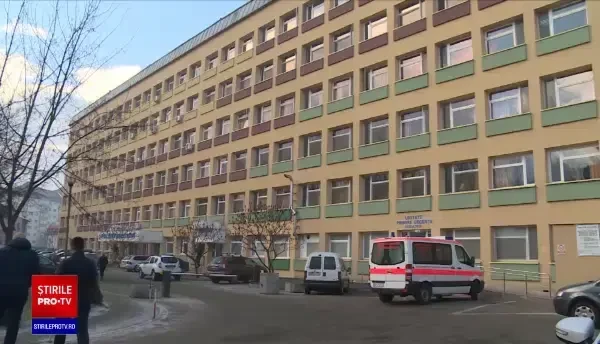 România a depăşit pragul de 11.000 de decese în urma infectării cu Covid