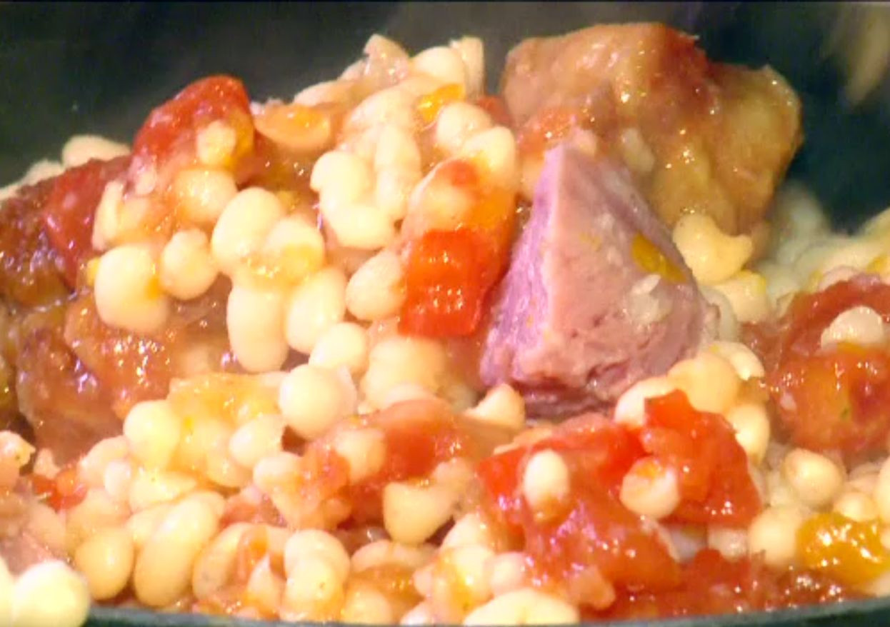 Ciolanul afumat se cumpără acum online. Cât de repede se livrează comenzile