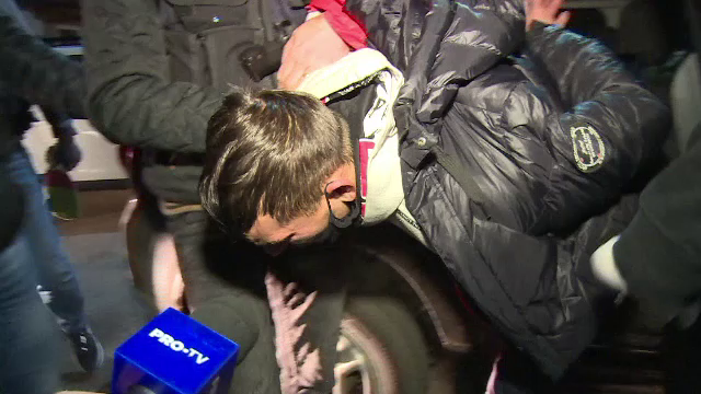 Bărbatul care a evadat în urmă cu trei săptămâni, prins în Gara de Nord din Bucureşti