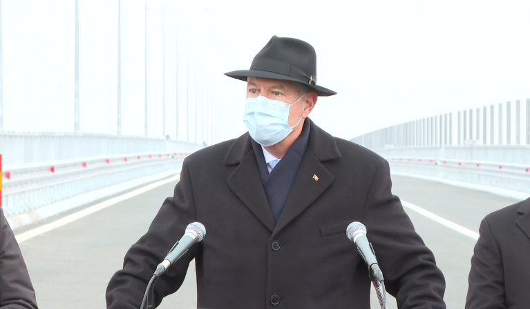 Iohannis a promulgat legea PSD care îi scapă de închisoare pe evazioniști