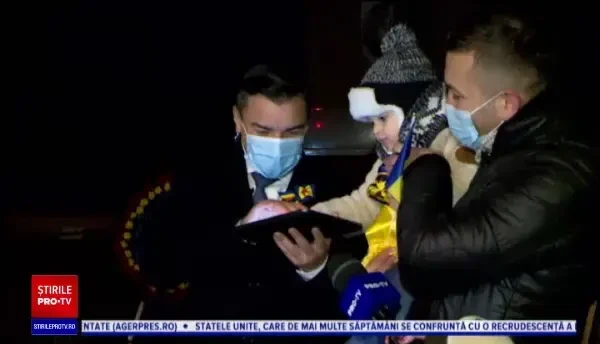 Orașul din România care are un brad de Crăciun de 100.000 de euro. „E fantastic, mie îmi place”