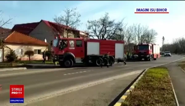 Mai multe vile dintr-un cartier din Oradea, în pericol să fie mistuite de flăcări