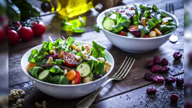 ”La fiecare masă să mâncăm ceva verde”. Care este explicația specialiștilor pentru această recomandare