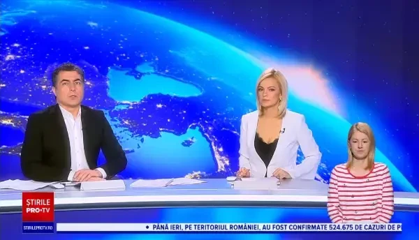 Un microbuz care trebuia să ia muncitori de la o fabrică din Pitești a luat foc. Ce s-a întâmplat