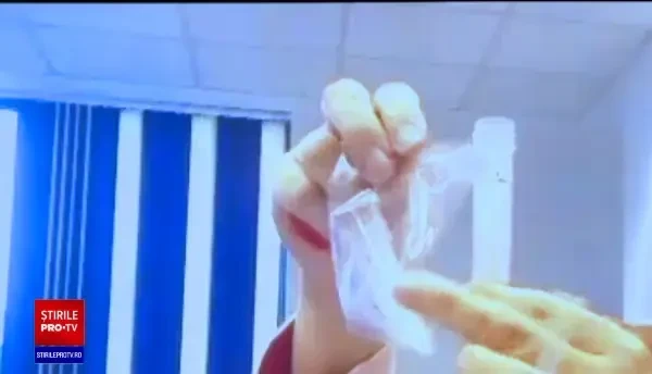 Testul rapid din salivă pentru coronavirus a ajuns și în România. Nu este pentru uz casnic