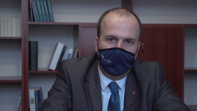 Un profesor din Sibiu a obținut de la UE 1,54 de milioane de euro pentru cercetarea istoriei literaturii române