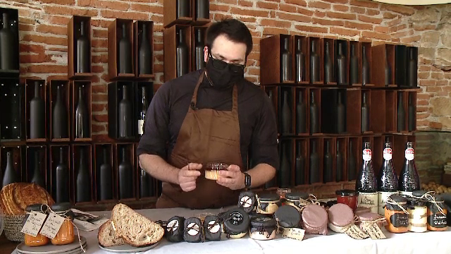 Delicatese de Crăciun, livrate acasă. Cum poți comanda fripturi maturate ori pate cu jumări şi ficat de raţă