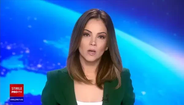 Ploaie înghețată în județele din nordul țării. Pomii, acoperiţi de o pojghiţă ca de sticlă