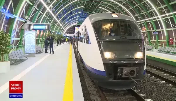 Primele curse cu trenul între Gara de Nord și Aeroportul Otopeni. Durează 20 de minute și costă 4 lei