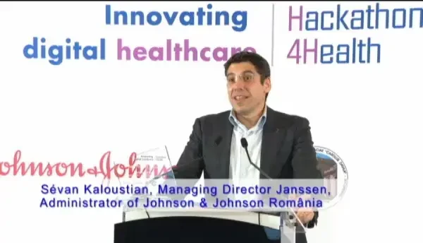 (P) Johnson & Johnson România a premiat cu 15.000 de dolari trei proiecte câștigătoare la Hackathon4Health