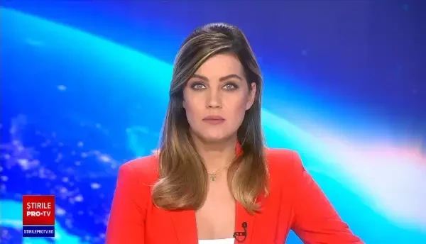 Femeie din Vaslui, salvată în ultima clipă din incendiul care i-a distrus casa